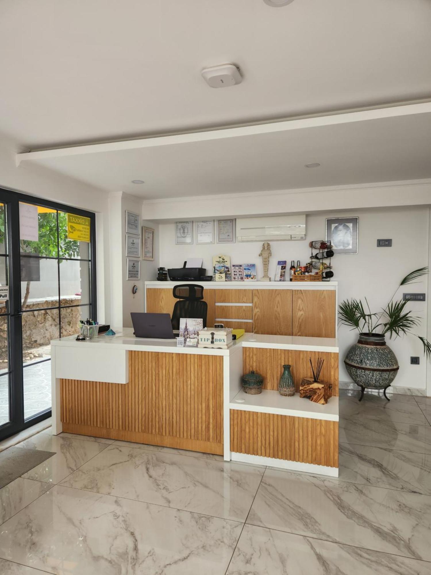 Park Hotel Rooms & Apart Antalya Kültér fotó